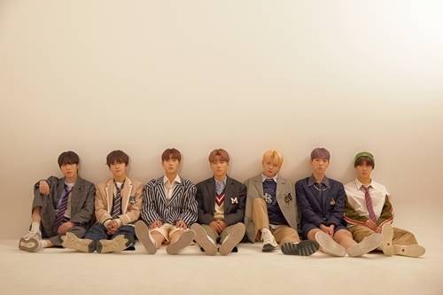 하우의 사소한 모든 것을 들여다본다. 사진 =비스킷엔터테인먼트