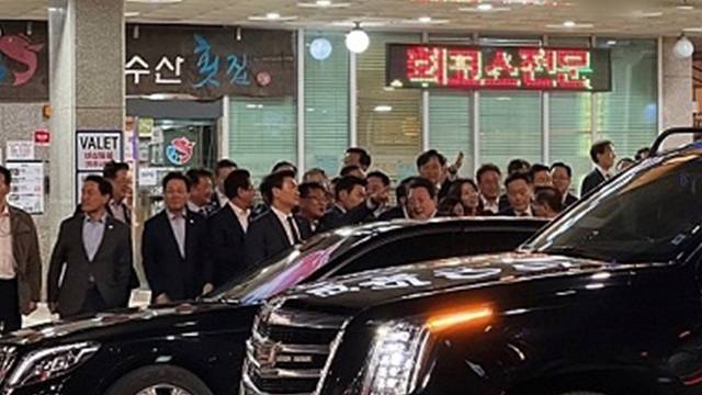 (사진 출저=인터넷 커뮤니티)