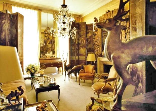 프랑스 파리 캉봉가 31 샤넬 사옥 맨 위층에 있는 코코 샤넬의 방.