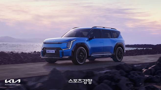 전 세계가 주목한 대형 플래그십 배터리전기 SUV ‘EV9’을 상반기 내로 내놓는다.