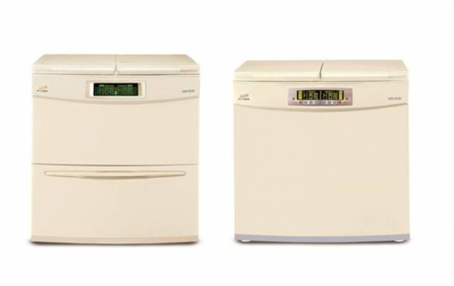 위니아 자발적 리콜 대상인 노후 김치냉장고 모델. 국가기술표준원 제공