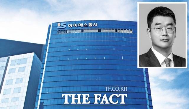 권민석 사장(작은사진)은 아이에스동서 창업주인 권혁운 회장의 장남이다. 그는 그룹 후계자로써 경영 일선에서 활약하고 있다. /아이에스동서