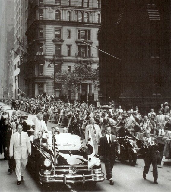 1954년 8월 2일, 방미 중인 이승만 대통령을 환영하는 뉴욕시의 풍경. /인터넷 이승만 기념관 자료실