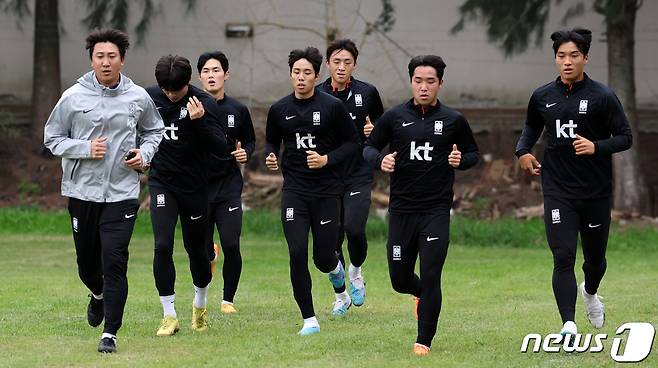김은중 감독이 이끄는 한국 20세 이하(U-20) 월드컵 축구대표팀이 7일(현지시간) 아르헨티나 라 플라타 하워드 존슨 호텔 인근 훈련장에서 회복훈련을 하고 있다. 2023.6.7/뉴스1 ⓒ News1 이승배 기자