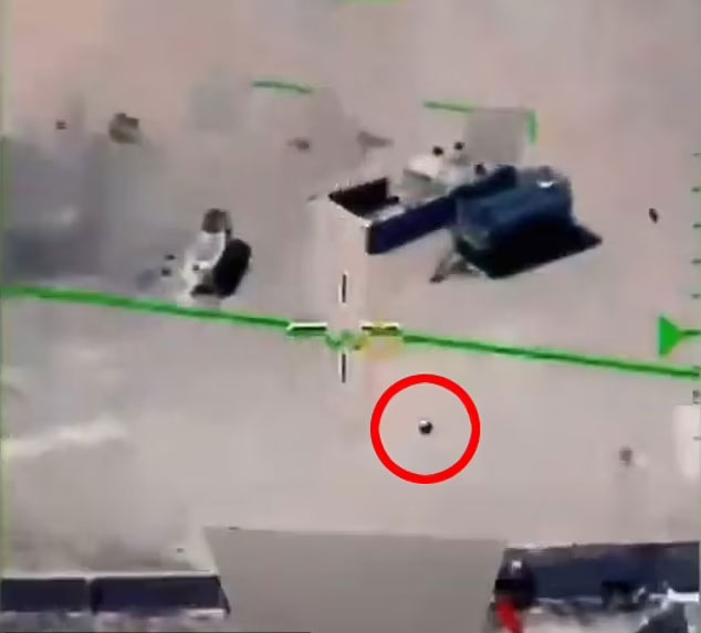 2022년 미군 무인기 MQ-9 리퍼(Reaper)가 중동에서 촬영한 UAP(붉은색 원안) 영상의 일부. / 사진=미 국방부