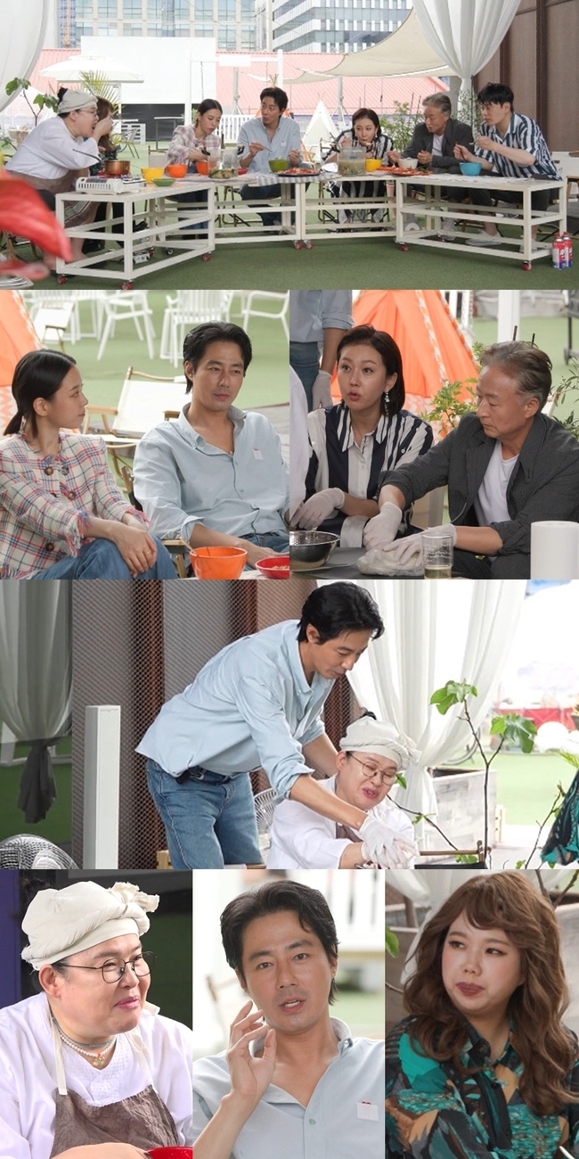 The movie Smuggling ⁇ Team boasts a delightful chemistry.In the MBC entertainment program  ⁇  Point Point of Omniscient Interfere  (hereinafter referred to as  ⁇  Point Point of Omniscient Interfere ), which is broadcasted on July 8, actors Yum Jung-ah, Jo In-sung, Kim Jong-soo, .On this day,  ⁇  Smuggling  ⁇   ⁇  team goes to make a handmade clam with the dough that Hong Hyun-hee and Lee Young-ja have flown.Jo In-sung plays a role as Lee Young-jas assistant chef, while Yum Jung-ah is curious and Kim Jong-soo catches his attention with his hands.When you are worried, you are laughing with a shy but unstoppable food.On the other hand, Jo In-sung shows Lee Young-ja trying to put the sauce during cooking, but when it does not work well, he grabs his hand like a back hug and helps him.Yum Jung-ah, who recently announced that he was in the process of making sikhye, tells the news that he presented it to his teammates.Jo In-sung, who has tasted Yum Jung-ahs sikhye, praises his poetry, and Kim Jong-soo is said to have been popular enough to call him sikhye artisan.Soon after, Yum Jung-ahs surprise Sikhye gift arrives in the studio, and Jeon Hyun-moo turns into a  ⁇   ⁇   ⁇   ⁇   ⁇   ⁇   ⁇   ⁇   ⁇   ⁇   ⁇   ⁇   ⁇   ⁇   ⁇   ⁇   ⁇   ⁇   ⁇   ⁇ .