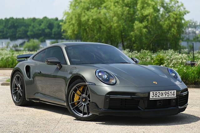 포르쉐 911 터보 S