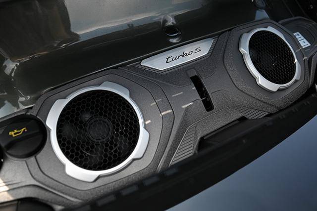 포르쉐 911 터보 S