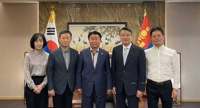 박상철 호남대 총장, 주몽골 한국대사관 김종구 특명전권대사 예방
