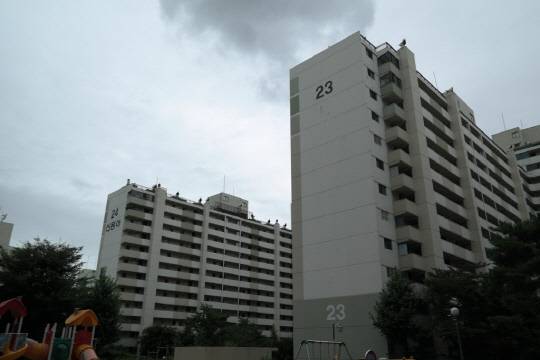 서울 도봉구 방학동 '신동아 아파트 1단지' 전경. 이 단지는 이달 중 재건축 시행자를 선정해 신탁방식 재건축을 추진할 계획이다. <네이버 제공>