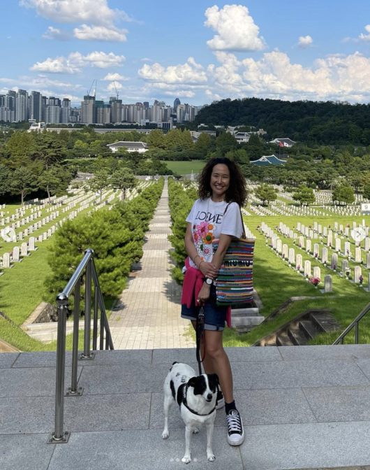 While Choi Min-soo and Kangju visited the National Cemetery with Pet, the National Cemetery was criticized for being a Pet-free zone and apologized.On the 9th, Kangju said through his instagram that the National Cemetery is close to the Cage house, but the Cage couple has been visiting together for the first time today.In the public photo, Pet together with Choi Min-soo and Kangju couple visited the National Cemetery.Kangju is a very precious place, and I know it is a very beautiful place!Also, if you have not been able to go with Cage, you might want to visit the treasure of Cage Country, which I would like to recommend to visit once. Explained.Hwang Shin-hye also said that she was pretty and nice, and she responded that she was too pretty.Some of the netizens pointed out that Pet was not allowed to accompany Pet to the National Cemetery. It is a beautiful place, but it is a place where the monks are sleeping.It is a sublime place, not a place like a puppy going out and defecating.On the next day, Kangju apologized in Korean and English, saying, Do not make mistakes like the Cage couple.Kangjus apology is likely to be dismissed quickly. Many of the netizens in the article said, Thanks to this, I also learned a new area of Pet off-limits.  ⁇   ⁇ ,  ⁇  I took him last time, and the staff explained it gently.There are a lot of people who do not know yet  ⁇   ⁇ ,  ⁇   ⁇  I am glad that I have learned new things at this opportunity  ⁇   ⁇   ⁇  and so on.Meanwhile, Choi Min-soo and Kangju got married in 1994 and have two sons.Kangju SNS