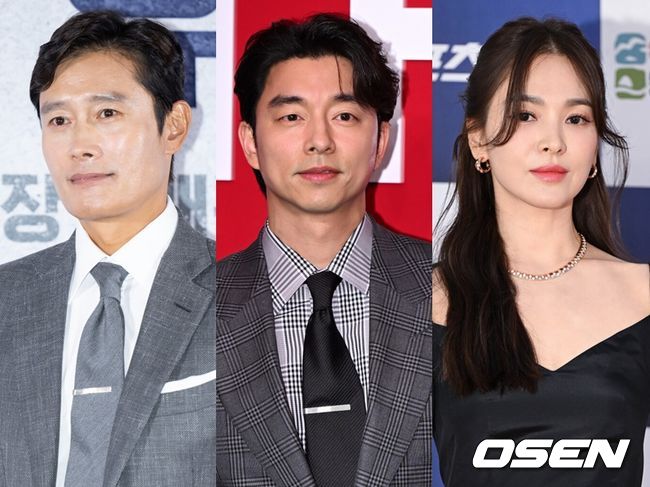 Kim Eun-sook writer Shine  ⁇  Lee Byung-hun,  ⁇  Gloria  ⁇  Song Hye-kyo and so on.KBS Happy FM  ⁇  broadcast on the 15th The brave radio  ⁇  of Song Jin-woo was featured 100 times and Kim Eun-sook appeared as a guest.Kim Eun-sook writes about the reaction of the ambassador, I usually use it. The actors sometimes say that they are sick, but they should get the money. Lee Byung-hun also contacted Kim Eun-sook because of the ambassador. Kim Eun-sook is a gentle person. But the strange thing is that he did not shed one toe and one mother, and even postponed the comma. It is a great job.Kim Eun-sook, who collaborated with Lee Byung-hun, said, Kim Eun-sook is YG Entertainment, which I had 16 years ago. I tried to cast an actor, but at that time there was only a Japanese market.However, when I told YG Entertainment about the independence movement, everyone was crazy and I remembered that it was not invested.Guardian: The Lonely and Great God was a success, so I thought 6 out of 10 would approve. I worked on YG Entertainment and luckily it went well.I always think patriotism is important, so I wanted to do a patriotic drama. The Guardian: The Lonely and Great God.Kim Eun-sook reminded me of Gong Yoo and met me at the place where I suggested  ⁇  Guardian: The Lonely and Great God  ⁇  and I was afraid of drama.I spent eight hours explaining myself to him about that fear, and Ive never seen an actor as serious and honest as Gong Yoo, so I told him everything.Kim Eun-sook also wrote a letter to me saying, Thank you for making me a proud father. Kim Eun-sook is a very good actor and still called the characters name.The moment I received the letter, I felt emotional.Kim Eun-sook The actor Song Hye-kyo is inseparable from the artist.Kim Eun-sook writes about Song Hye-kyo, who has been breathing in the Gloria  ⁇  after the descendants of the sun, and received a letter from Song Hye-kyo because of her sister-in-law, so I replied, You are a religion.I am preparing for the next film, he said. I am really happy that the actors and our company have received a lot of awards.