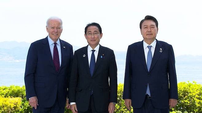 지난 5월 히로시마에서 만난 한미일 정상