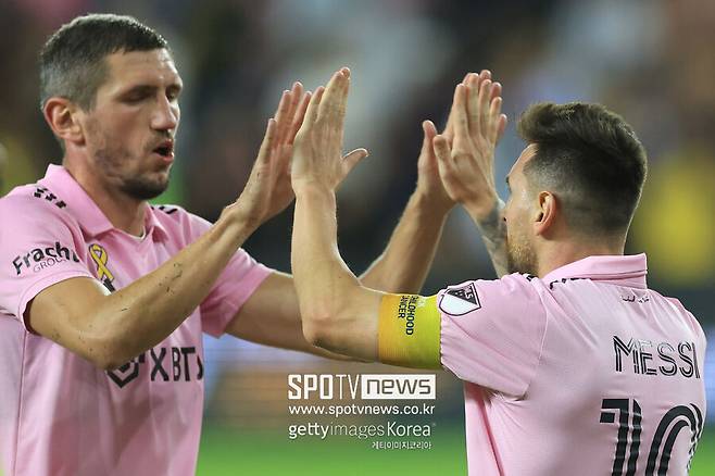 ▲ 메시는 경기 조율뿐만 아니라 팀 분위기까지 책임졌다.