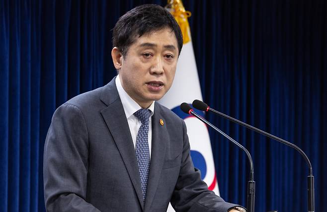 김주현 금융위원장은 금융권 일각에서 제기되는 '9월 위기설'과 관련해 "위기는 없다"고 일축했다. ⓒ 연합뉴스