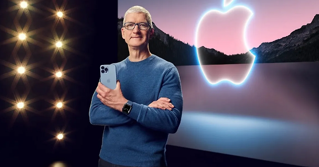 애플 시가총액이 지난 2일 간 약 1,900억 달러(253조 원) 가량 줄었다.