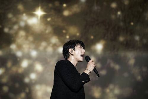 가수 박효신이 8집 정규앨범에 대해 언급했다. 사진= HERBIGHARO