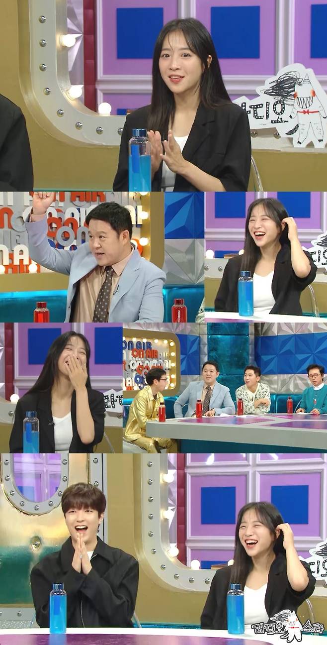 Mukbang Youtuber tzuyang confides that I do not have Vic-Fezensac in front of my age .. nowadays it is hard to eat. Gim Gu-ra made a strange suggestion to tzuyangs biggest crisis confession that he stopped until he broke the record.MBCs Radio Star (planned by Kang Young-sun/directed by Lee Yoon-hwa and Kim Myung-yup), which will air on the 12th, will feature Kim Young-ok, Park Ha-na, Lee Yoo-jin and tzuyang in a special feature called Somehow the Peoples Family.Bong Tae-gyus appearance as a special MC makes a rich smile.tzuyang appeared on Radio Star in two years.When asked about the Radio Star appearance effect two years ago, tzuyang said, When I appeared (two years ago), I had 3 million subscribers, and now (recording date) is over 8.6 million.Cumulative views are now 2 billion views from 600 million views. Tzuyang also added interest to the public release of the behind-the-scenes collaboration with Radio Star Lee Bong-won.Tzuyang boasted a record of eating 20 hamburgers, 20 ramen noodles, 3 kg of meat, 240 sushi, and 16 m of giblets two years ago.When asked about the new record, he was surprised by the Mukbang record, including 10m of rice cake, 100 shrimp, 200 oysters, and 140 lamb skewers. However, tzuyang said, I can eat enough but it is hard to eat.I do not have Vic-Fezensac in front of my age. Gim Gu-ra pulled out a fresh proposal and made tzuyang appealing.Tzuyang, who said, I have never been hungry for more than two or three hours except for sleeping time, publicly released the story of Ulleungdo local newspaper article with the advice of my grandfather who had eaten 30 servings.He recently lived in Ulleungdo for a month and filmed Mukbang content. He said, Island Mukbang is 10 times harder than other Mukbang.Tzuyang, a meat-eating group, appealed that subscribers are worried about their health because of their eating habits that do not eat vegetables well, but that I am rather hypotensive and low in cholesterol.Gim Gu-ra said, Its like a robot made for Mukbang. Kim Young-ok, a national grandmother, continued to ask questions, saying that he could not believe the tzuyangs taste.Tzuyang, dubbed Mukbang-based BTS, also public releases episodes that have been recognized as gourmet by star chef Gordon Ramsay.Also, as a K-gourmand, it is the back door that the public release of the current status of the national prestige abroad has inspired the admiration.
