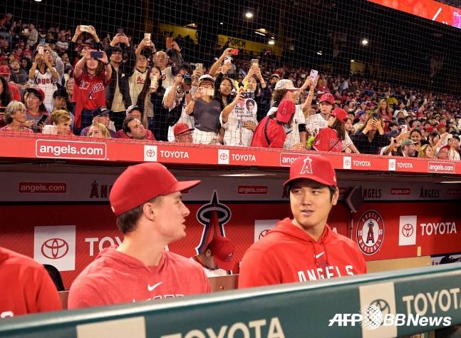 오타니 쇼헤이(오른쪽). /AFPBBNews=뉴스1