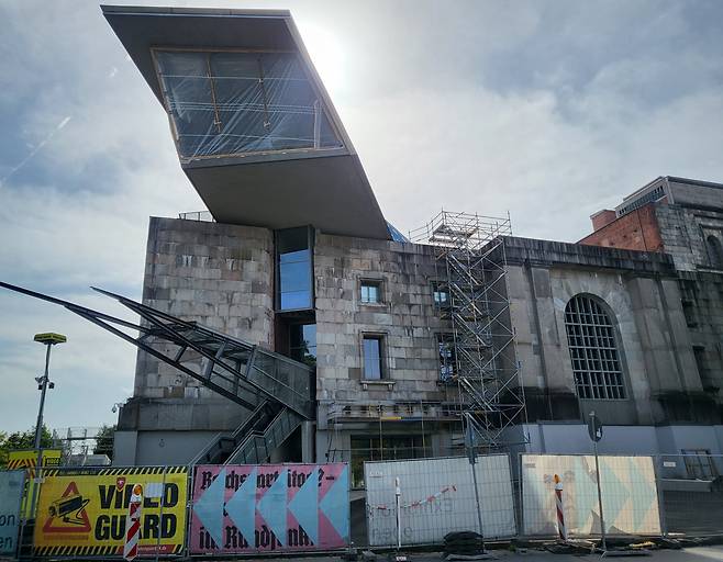 지난달 18일 방문한 독일 바이에른주 뉘른베르크 ‘나치 전당대회 역사기록관’. 뉘른베르크=박혜원 기자