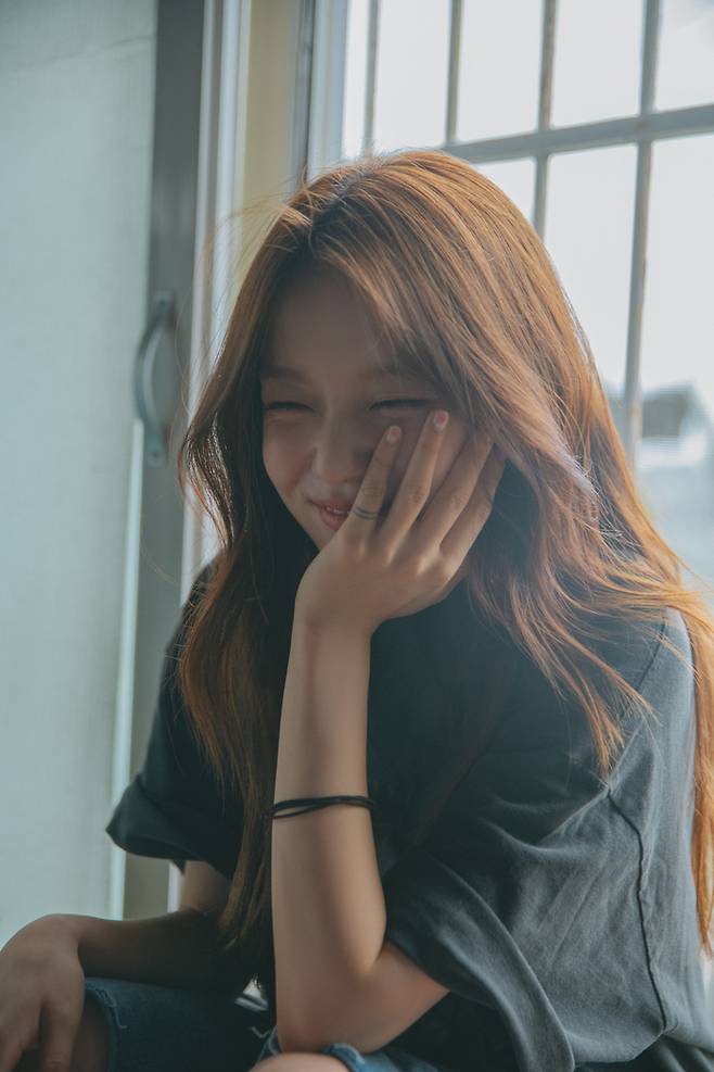 가수 로시. 사진 | 도로시컴퍼니