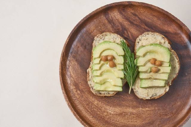 불포화지방산이 풍부한 아보카도는 신진대사를 높여 내장지방 연소 속도를 가속화시킨다./사진=게티이미지뱅크