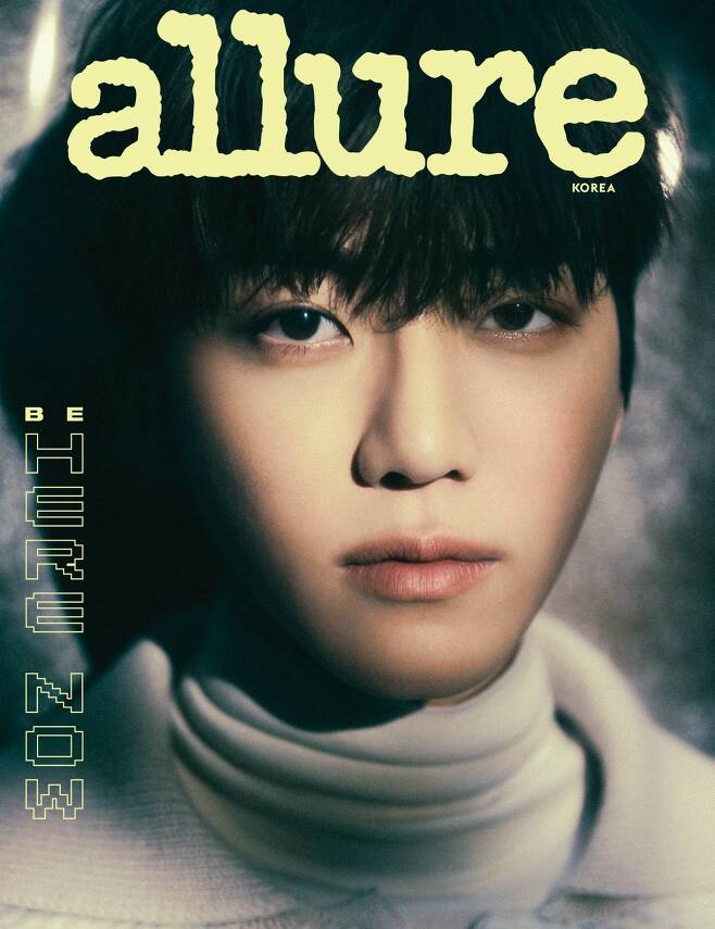 NCT Jaemins photo was released.Jaemin, who decorated the cover and pictorial of the November issue of Allure Korea, has been loved as a leader of Young & Hip style as a young trend setter. The meeting between him and Old Money Look created fresh stimulation before the start.Jaemin wears a thick red oasis cashmere shirt and pants, a black wool blend jacket and pants, and a thickly woven light gray & ivory wool polo sweater.It is the back door that the clothes that I wear are naturally well suited to the usual clothes, and the surrounding staff has brought out the elasticity.NCT Jaemin can be seen in the November issue of Allure Korea and on the website.