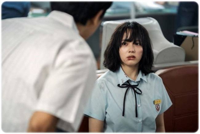 학교폭력 피해자를 다룬 드라마 <더 글로리>. 넷플릭스 제공