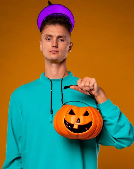 ▲ 울버햄튼이 게시한 할로윈 기념 합성 사진ⓒ울버햄튼 SNS