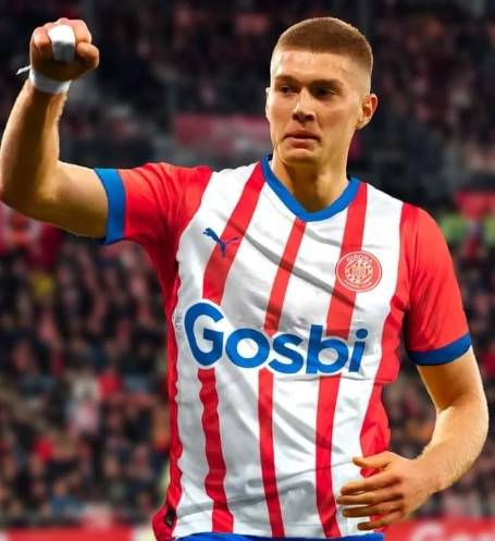 6골로 지로나 공겨을 이끌며 라 리가 득점 5위에 오른 도우비크. / 인스타그램