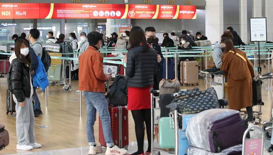 지난해 1월 인천국제공항 터미널1 베트남행 항공편 체크인 카운터의 모습. /사진=뉴스1
