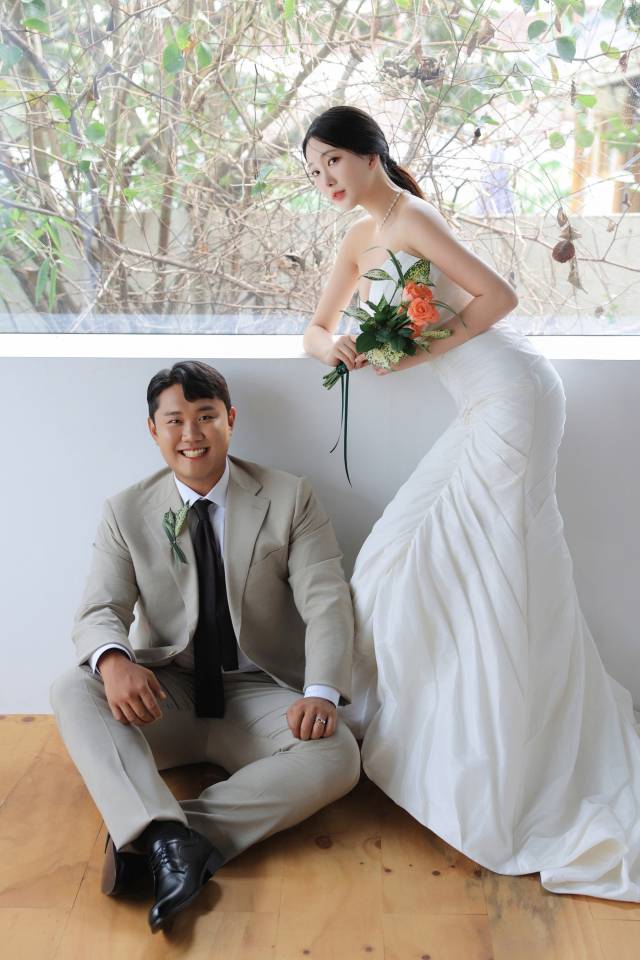 KIA 타이거즈 황대인-김현지 커플./KIA 타이거즈