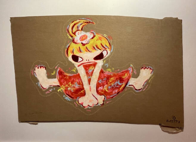아야코 록카쿠가 핑거 페인팅 기법으로 골판지에 그린 그림. 씨씨오씨 제공