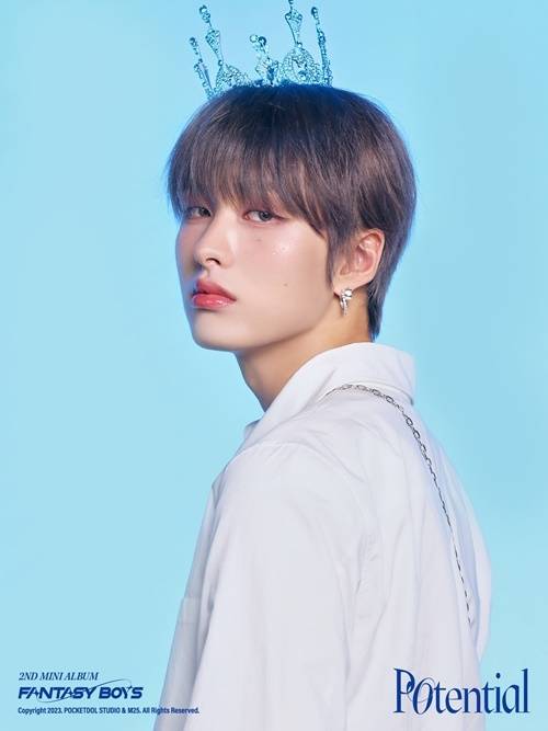 앞으로의 활약이 더 기대되는 판타지 보이즈 이한빈의 사소한 모든 것을 살펴본다. 사진=포켓돌스튜디오