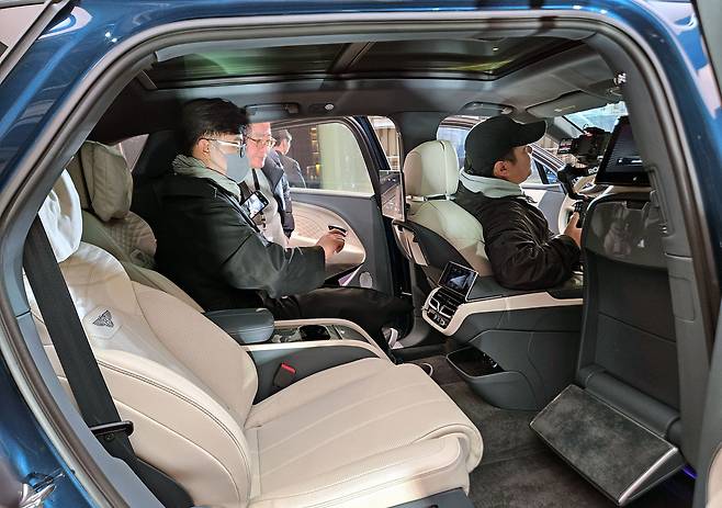 벤틀리 벤테이가 EWB. /고성민 기자