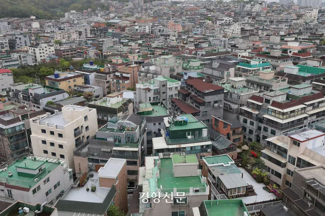 전세사기 피해자들이 다수 발생한 서울 강서구 빌라 밀집 지역의 17일 모습. 한수빈 기자
