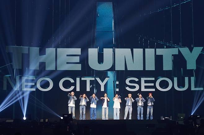 '더 유니티'는 첫 투어 '디 오리진'과 두 번째 투어 '더 링크'를 아우르는 콘셉트로 기획됐다. SM엔터테인먼트 제공
