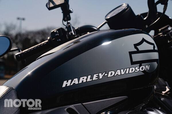 할리 데이비슨 나이트스터 사진 모터매거진 최재혁 기자