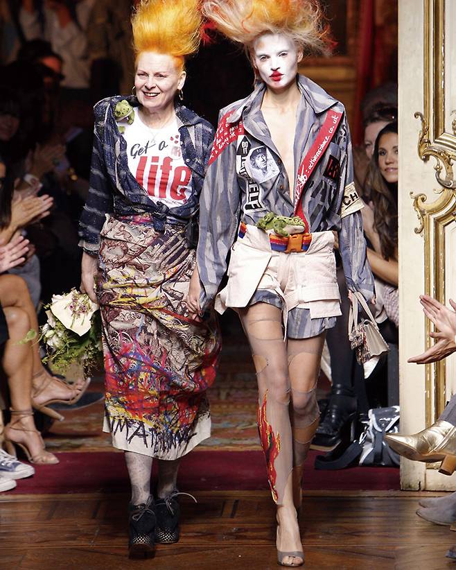 1 비비안 웨스트우드 2010 S/S 컬렉션.