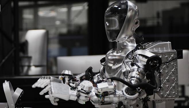 미국 로봇기업 피규어가 공개한 휴머노이드(인간형 로봇) 모습/사진=Figure.ai