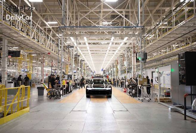 루시드, 에어 경찰차 (출처 사우디 프로젝트)