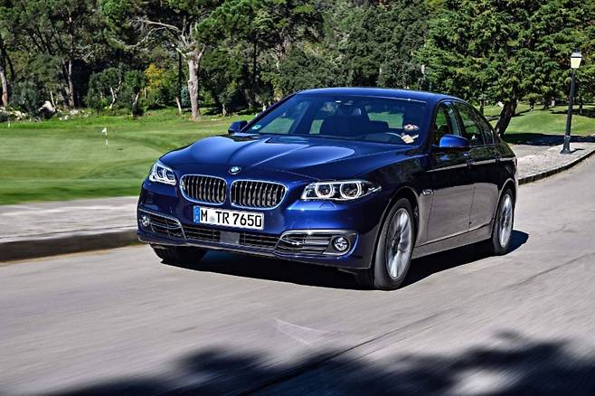 6세대 BMW 5시리즈 / 출처=BMW 코리아