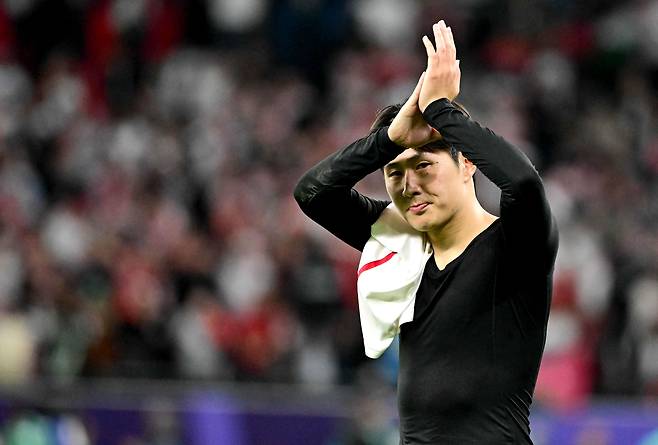 6일(현지시간) 카타르 알라이얀 아흐마드 빈 알리 스타디움에서 열린 2023 아시아축구연맹(AFC) 카타르 아시안컵 4강전 대한민국과 요르단의 경기에서 대한민국 이강인이 경기에서 패한 뒤 아쉬워하고 있다. /박재만 스포츠조선 기자