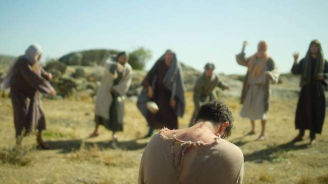 CGN 다큐 '바울로부터'의 한 장면. 독실한 크리스찬인 차인표는 "위기의 한국 교회에 사도 바울이 던지는 메시지가 크다"고 말했다. 10부작 다큐는 기독 OTT '퐁당'에서 볼 수 있다. /CGN 제공