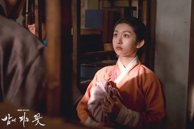 박세현은 '밤에 피는 꽃' 8회에서 위기에 처한 여화를 돕는 신에서 많은 애드리브를 했다고 밝혔다. /MBC