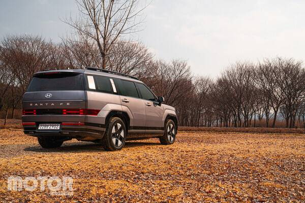현대 싼타페 하이브리드 사진 모터매거진 최재혁 기자
