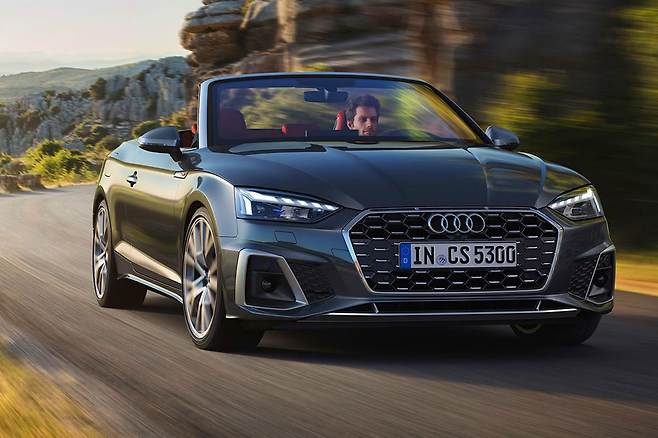 아우디 A5 카브리올레 45 TFSI 콰트로 프리미엄