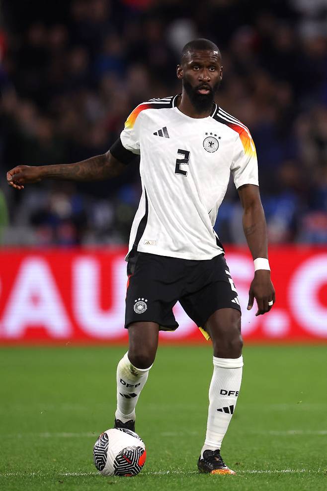 지난 24일 프랑스와 평가전에서 드리블하는 독일 대표팀 수비수 안토니오 뤼디거. Getty Images코리아