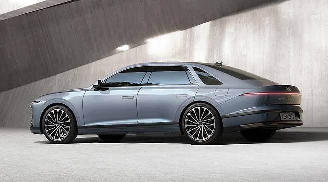 사진 : 현대차 디 올 뉴 그랜저