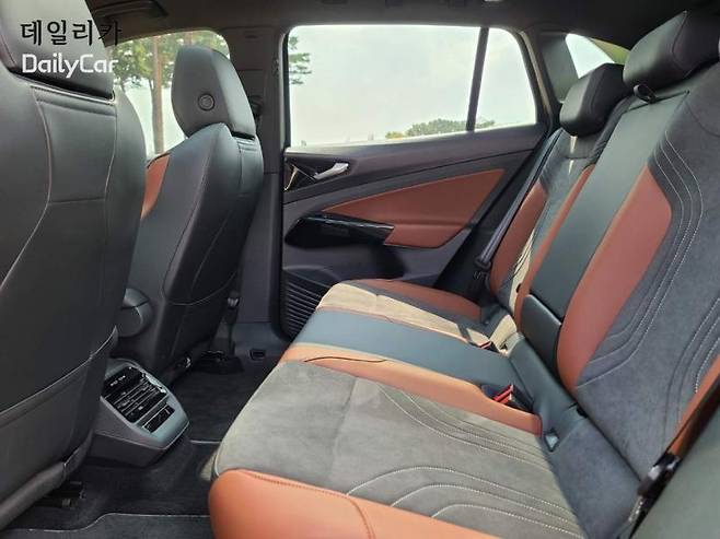 폭스바겐 전기 SUV ID.4 (2열 시트, 공간거주성)